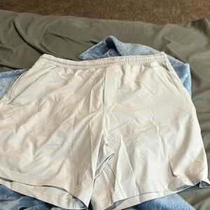 Xl Light gray Lulu shorts